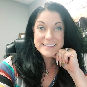 Meet your Posher, Lynne anne